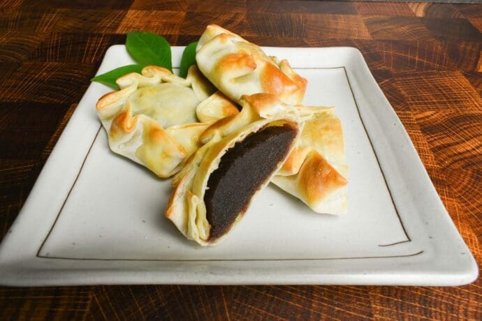 Empanadas, originated in Spain and Portugal, using gyoza wrapper filling with red bean