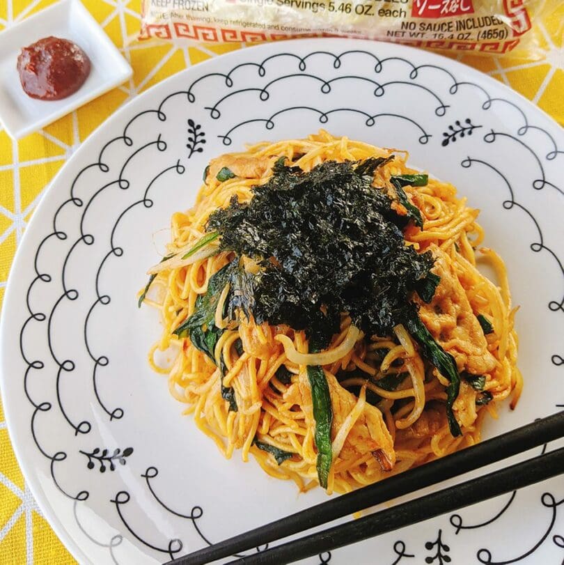 Gochujang Yakisoba topped with Nori seaweed