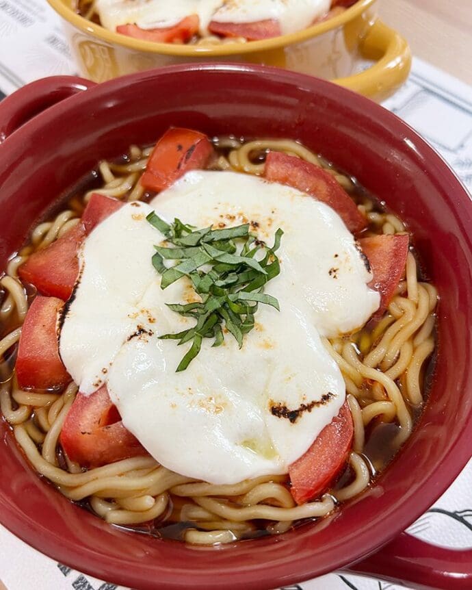 Mozzarella Garlic Miso Ramen Caprese Ramen