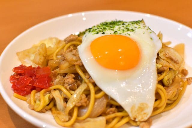 炒麺 Vs 焼きそば 中国と日本の焼きそばの違い Myojo Usa