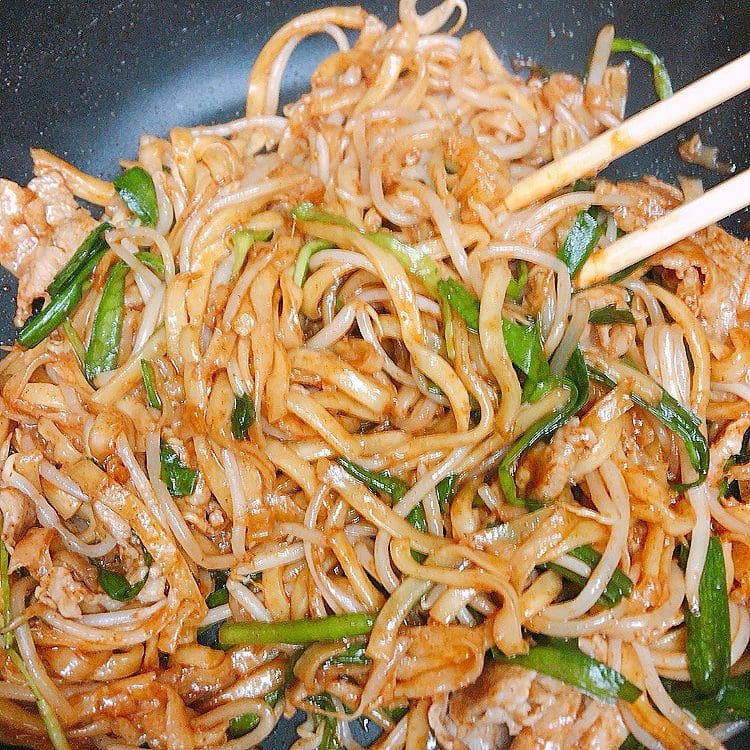 Habanero and Jalapeno Yakisoba