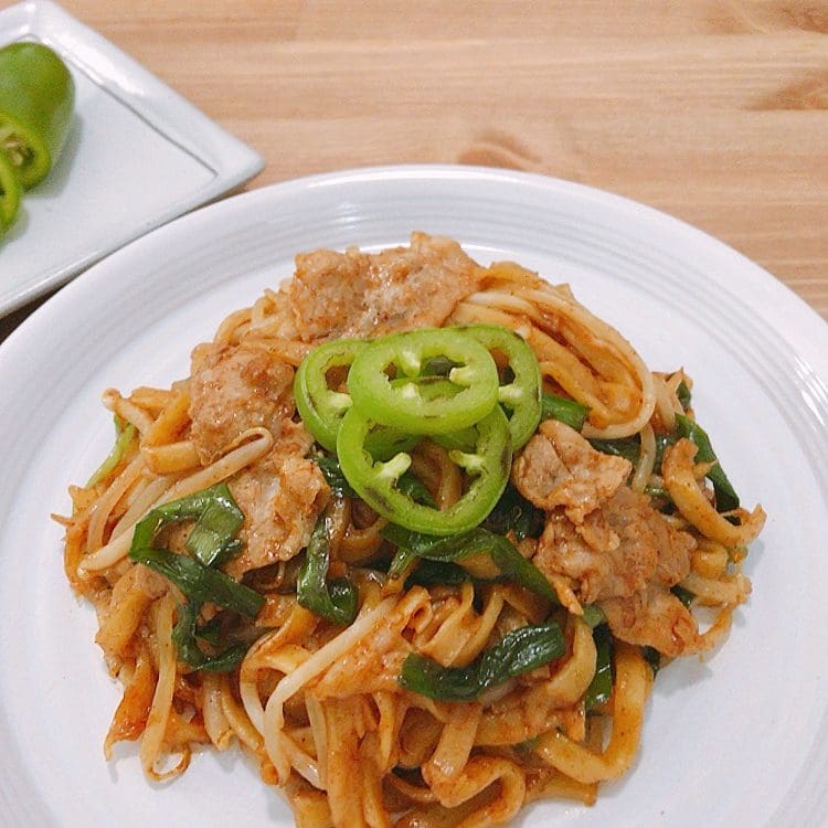 Habanero and Jalapeno Yakisoba