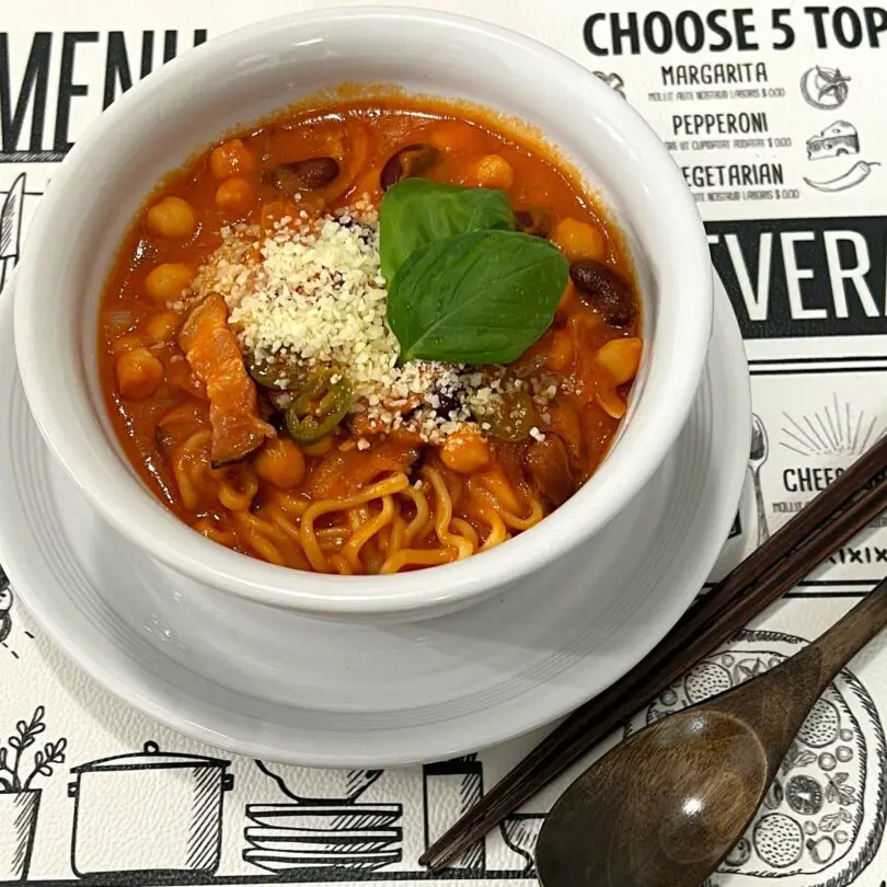 Chili tomato ramen