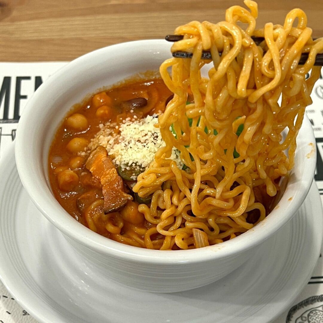 chili tomato ramen