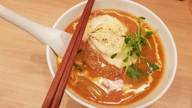 Tomato ramen